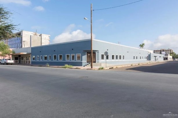 Commercial Property for Sale in Edinburg Texas 78539